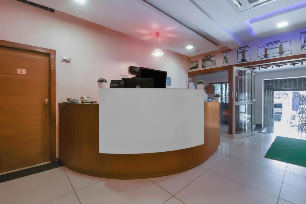 Kaveri Hotel Bed & Breakfast マイソール エクステリア 写真