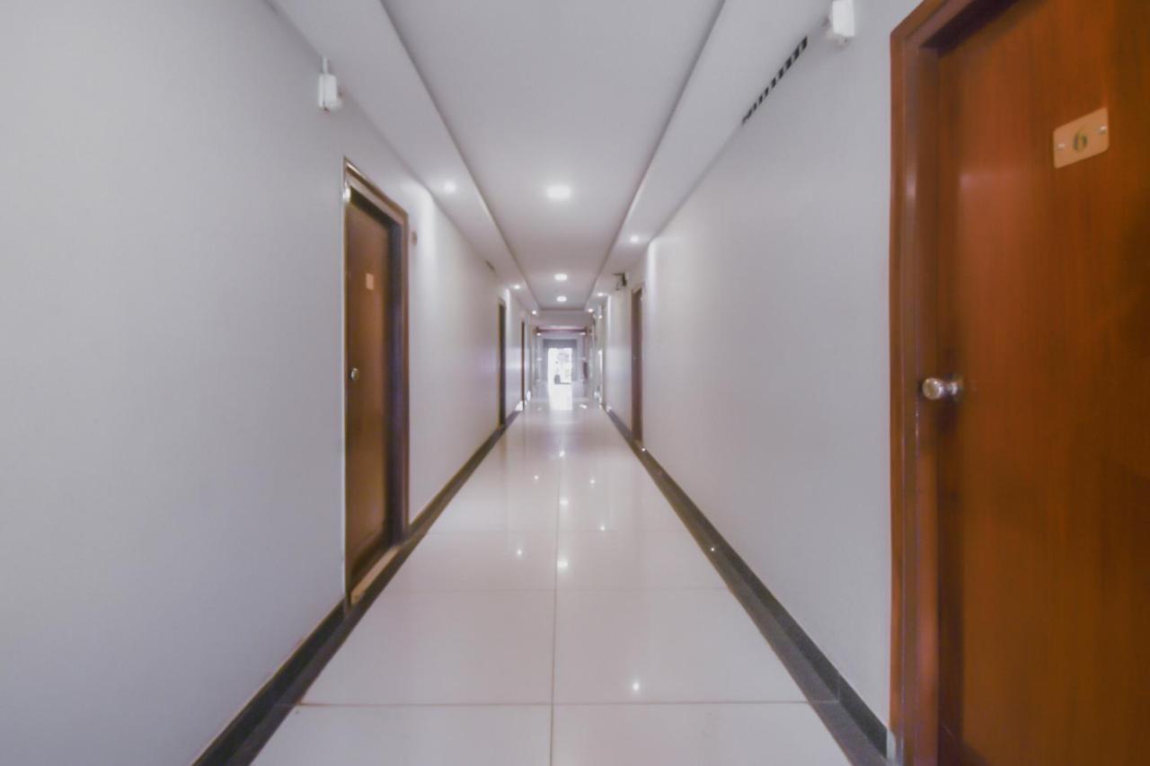 Kaveri Hotel Bed & Breakfast マイソール エクステリア 写真