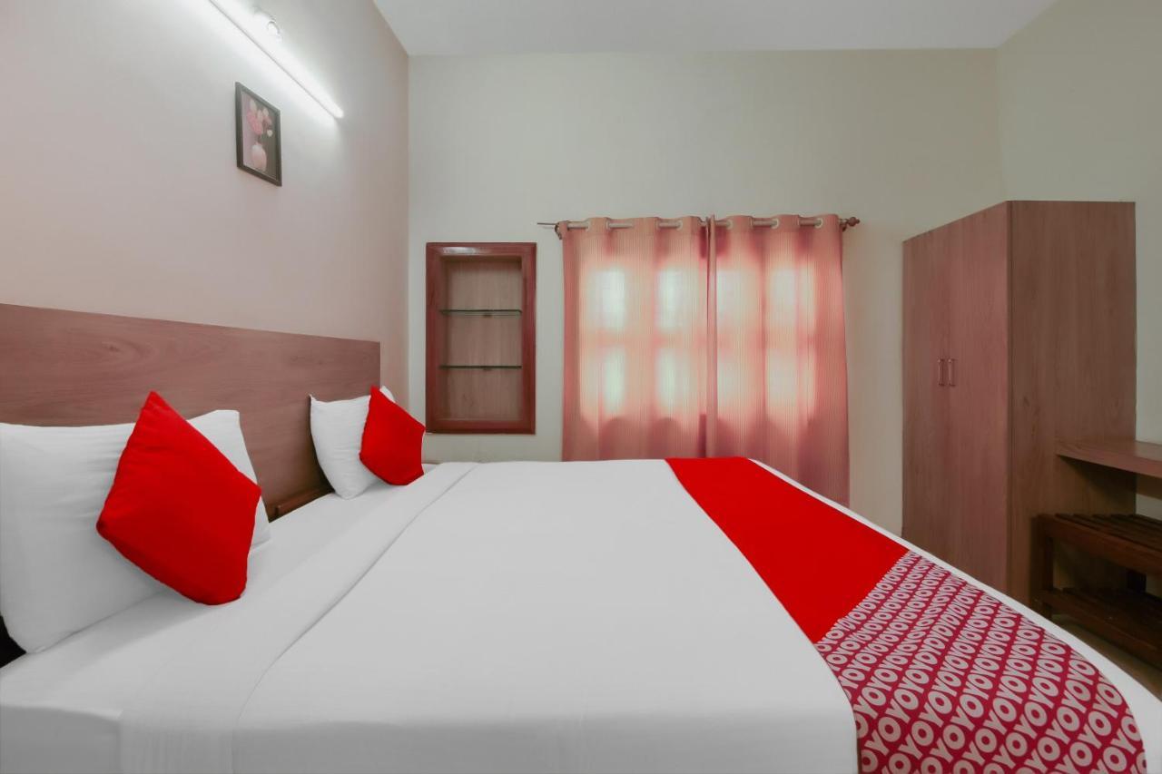 Kaveri Hotel Bed & Breakfast マイソール エクステリア 写真